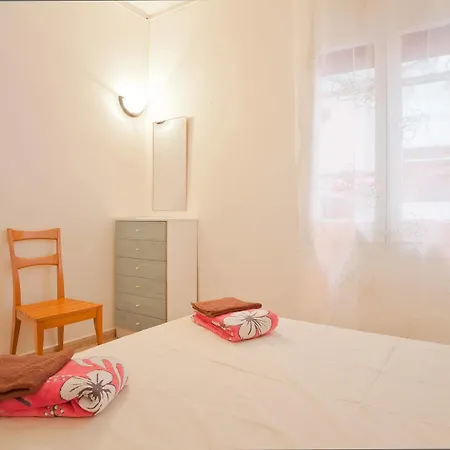 Tarradellas Sants Estacio דירה ברצלונה