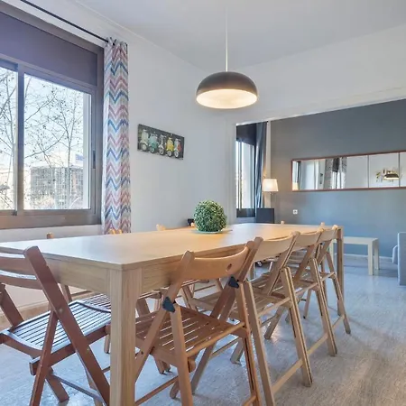 Apartamentos Tarradellas Sants Estacio Lägenhet *