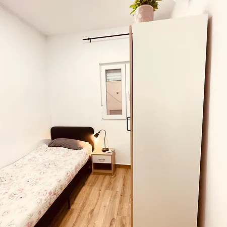 Apartamento Tarradellas Sants Estació