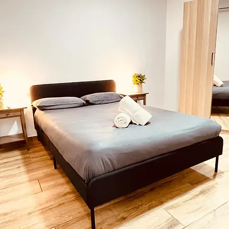 Apartamentos Tarradellas Sants Estacio Apartment *