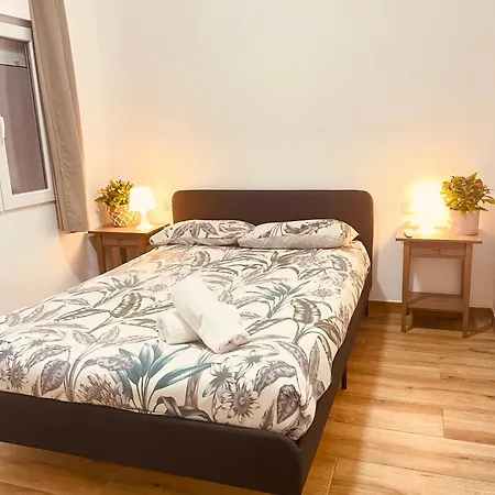 Tarradellas Sants Estacio