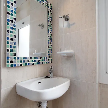 Apartamentos Tarradellas Sants Estacio Barcelona