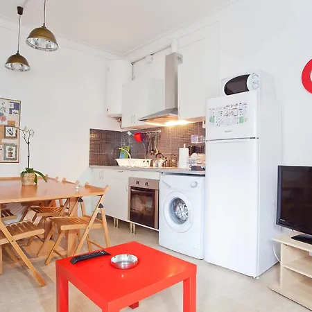 Tarradellas Sants Estacio Apartament *