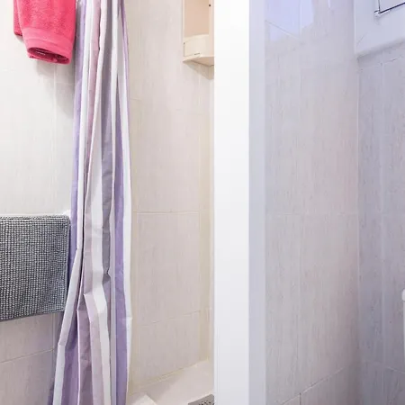 Apartamentos Tarradellas Sants Estacio *